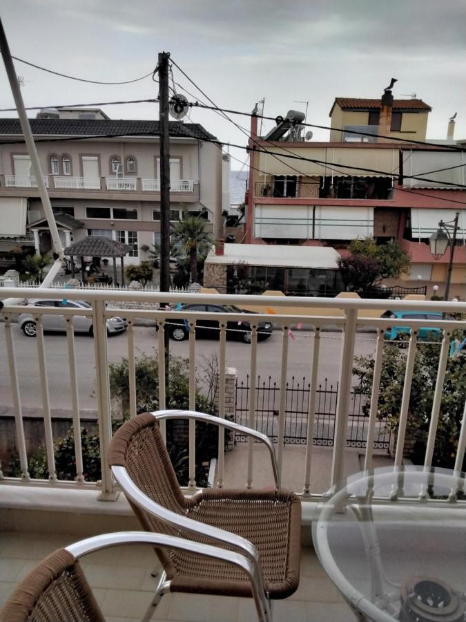 Αlexandras House Apartment เปรเวซา ภายนอก รูปภาพ