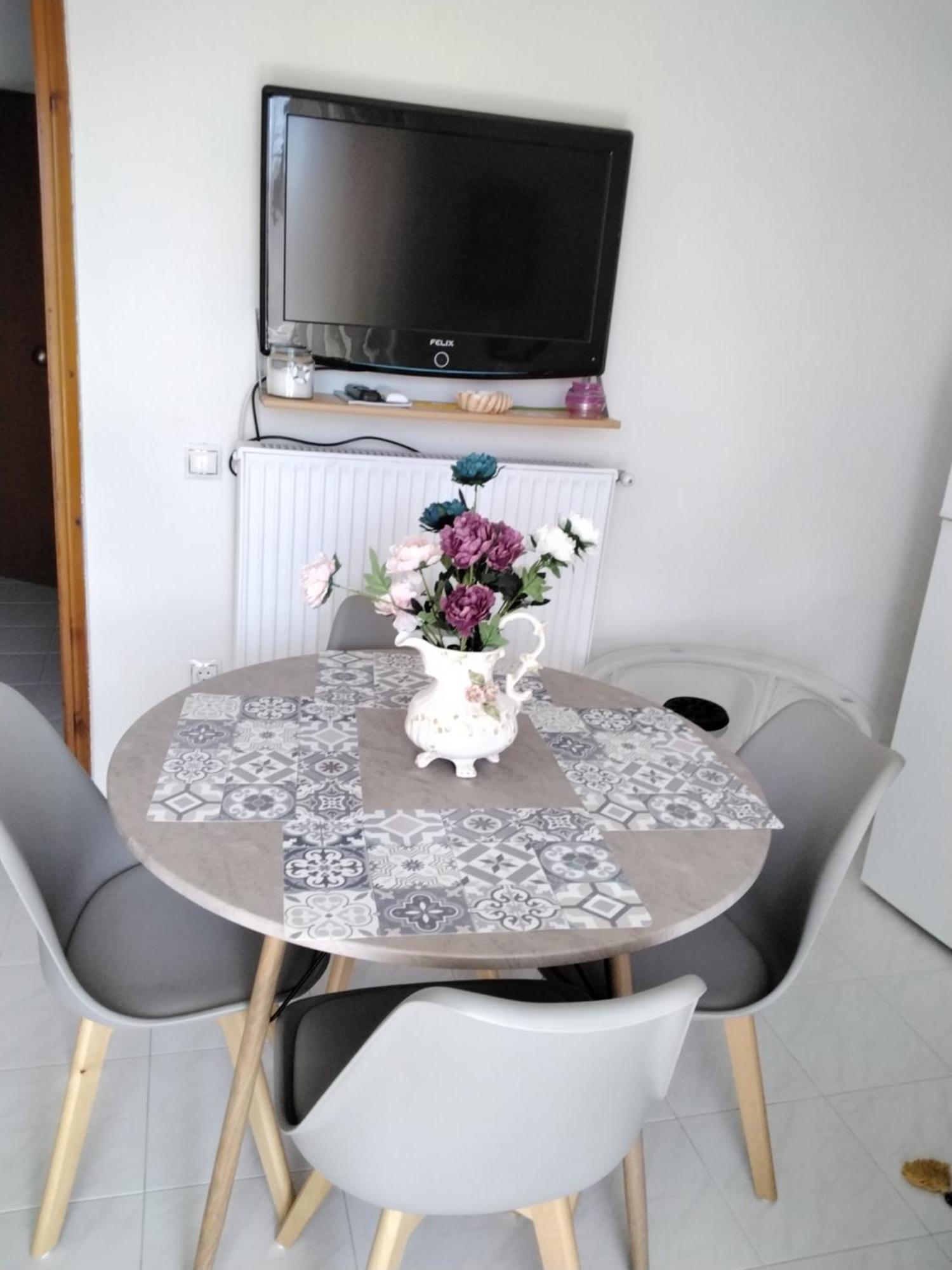 Αlexandras House Apartment เปรเวซา ภายนอก รูปภาพ
