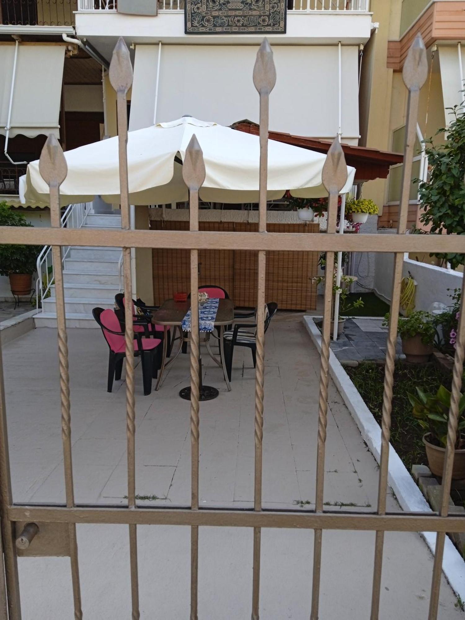 Αlexandras House Apartment เปรเวซา ภายนอก รูปภาพ