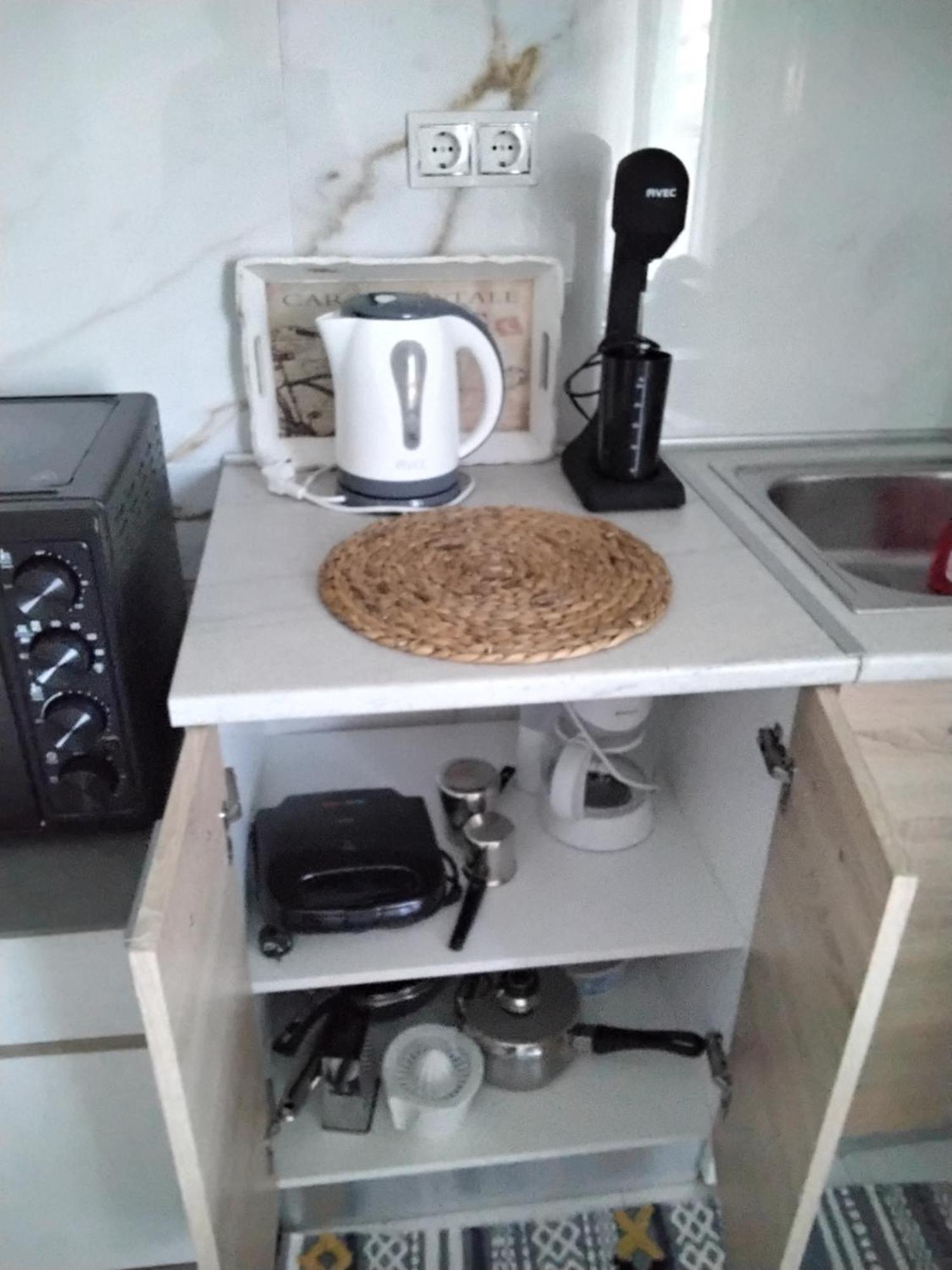 Αlexandras House Apartment เปรเวซา ภายนอก รูปภาพ